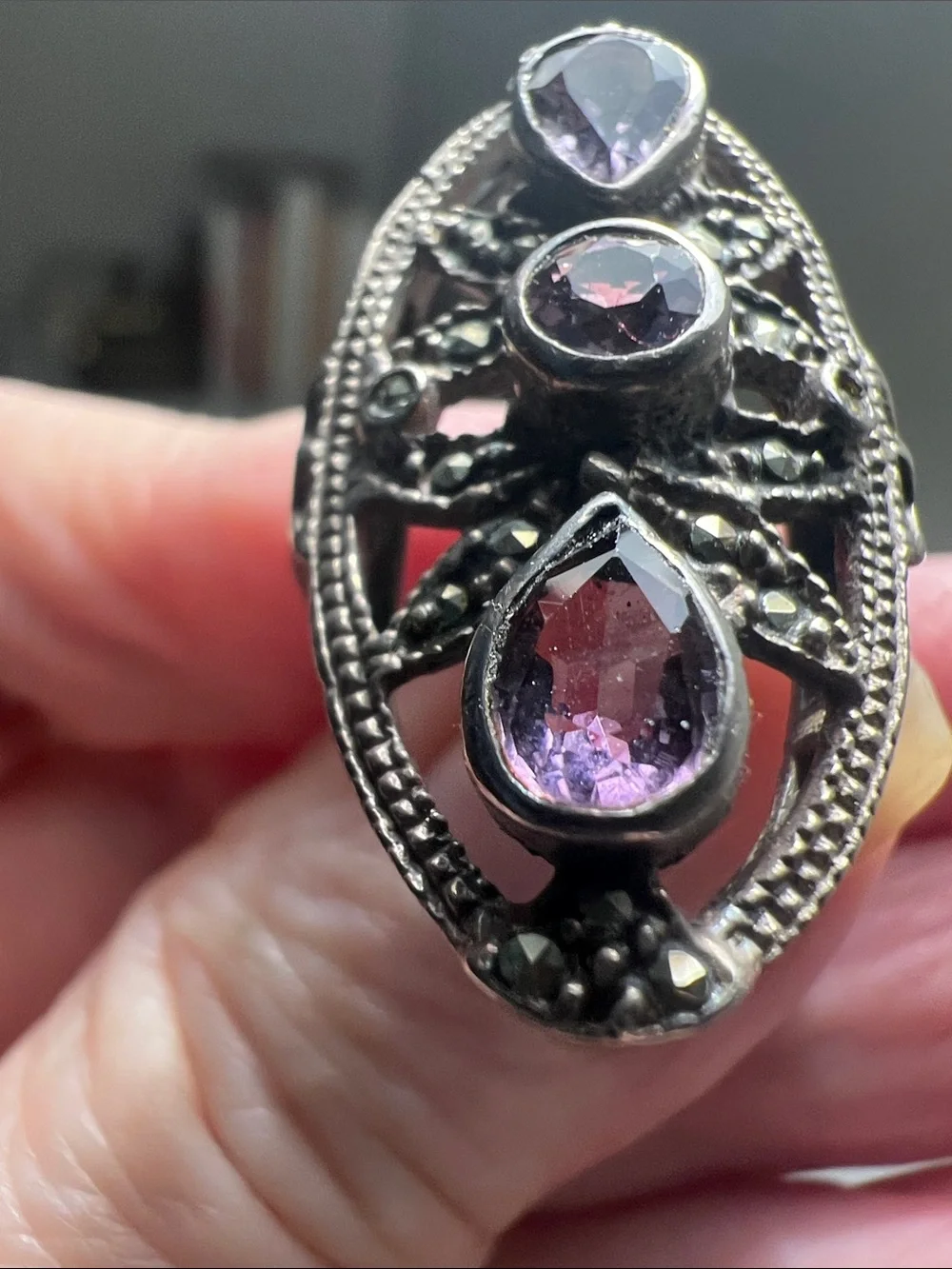 Stylish Silver Ring with Purple Gem Accents - Vintage